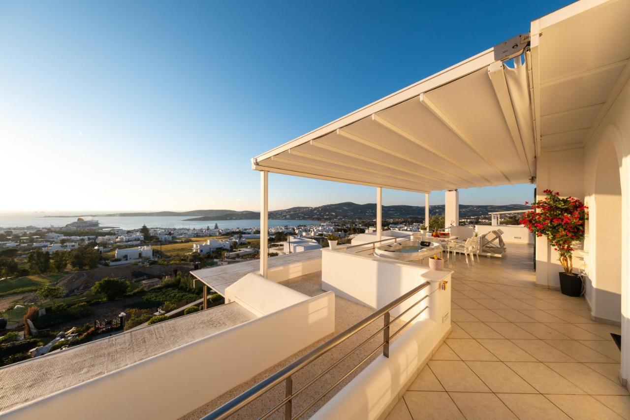 Panos Luxury Suite Parikia  Exterior photo